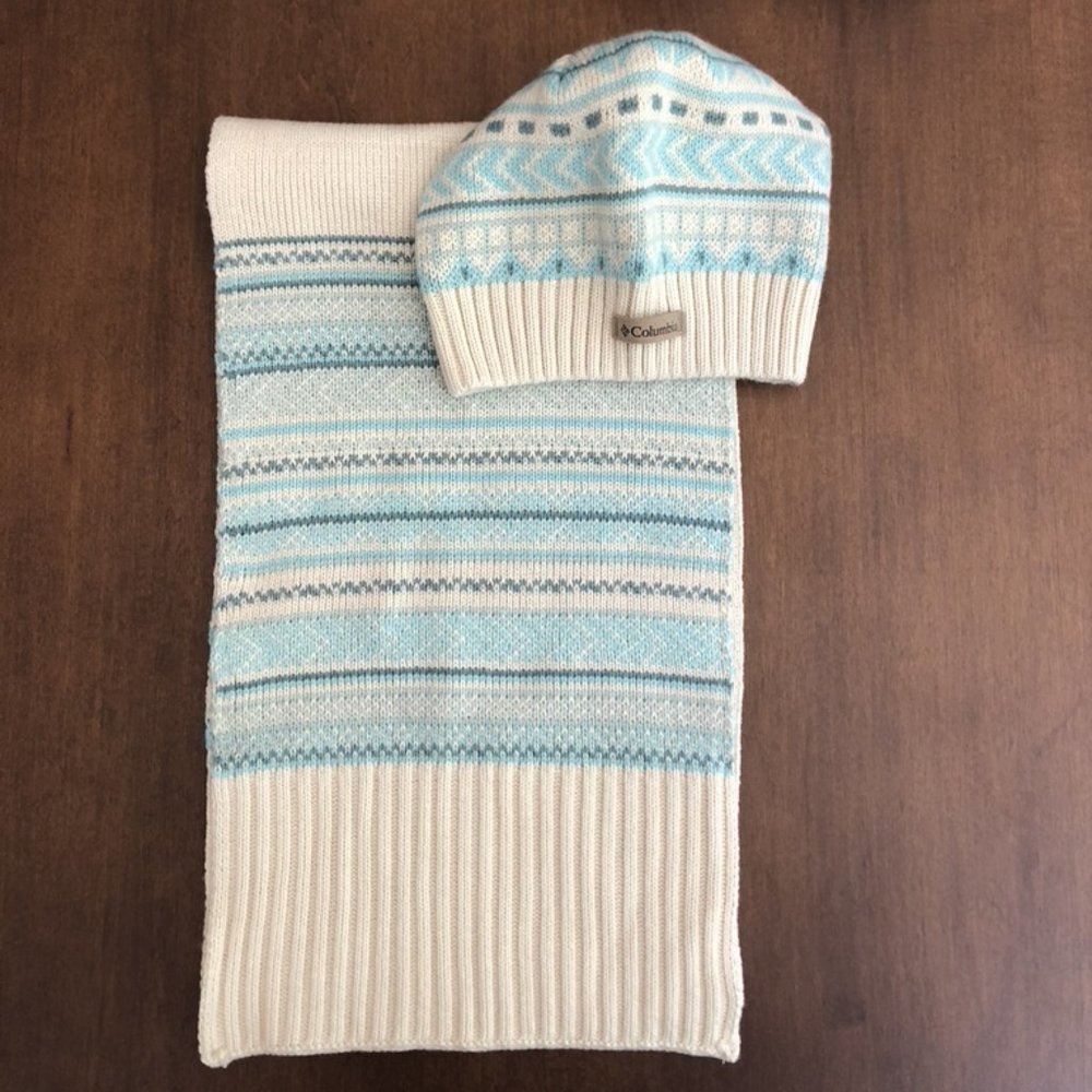 Columbia Beanie & Scarf Set